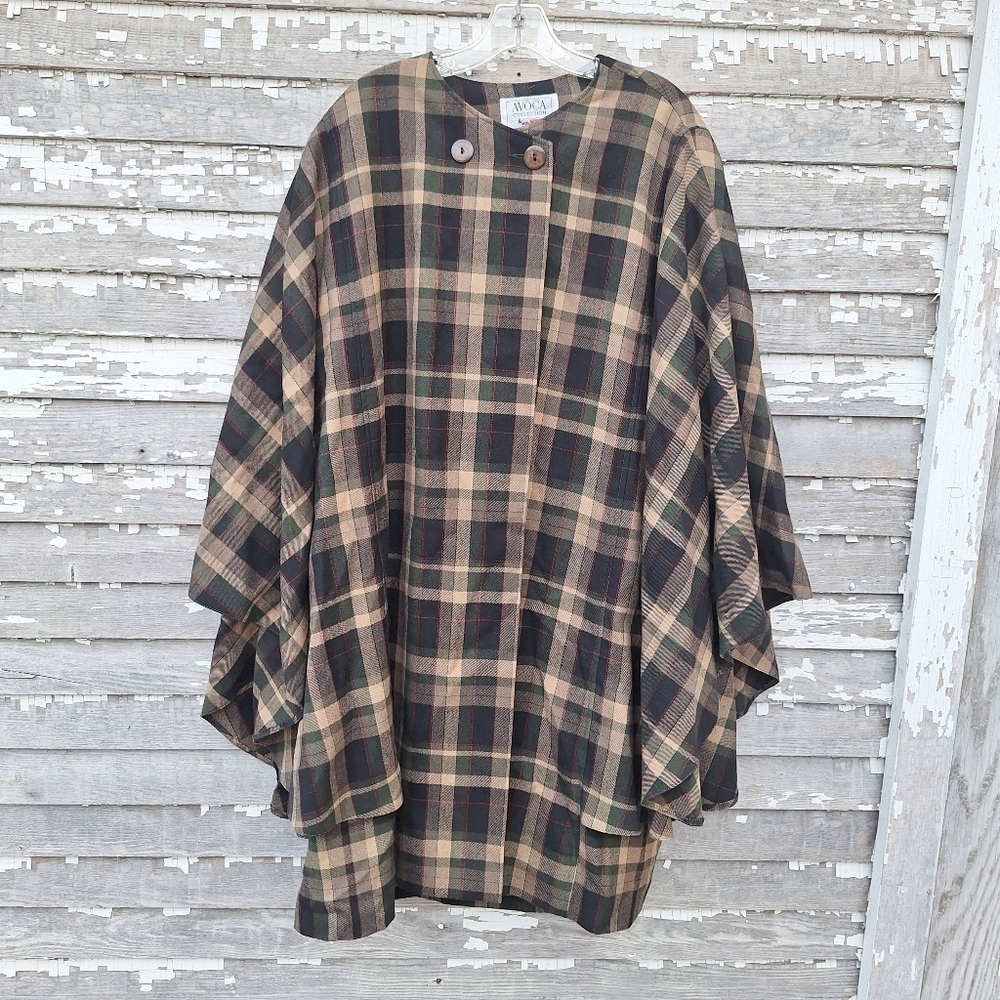 Avoca Collection Ireland Wool Plaid Cape Poncho with Button Closure Size 2